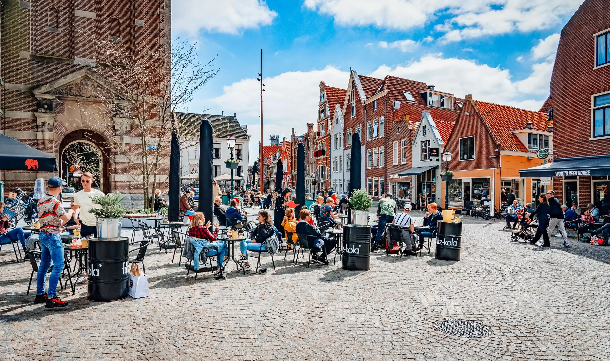 Zonnige terrassen in centrum Hoorn
